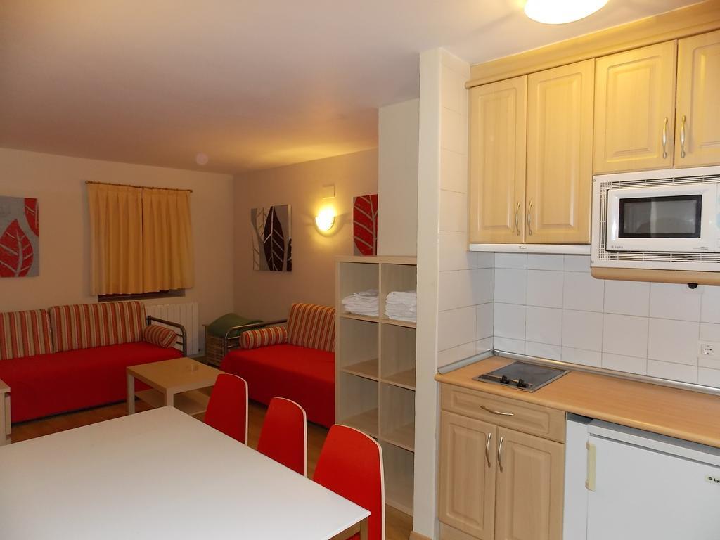 Apartamentos Fidalgo Sandinies Phòng bức ảnh